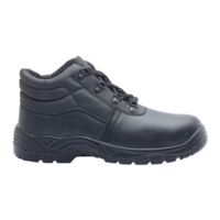 Essentials Chukka Boot Size 7